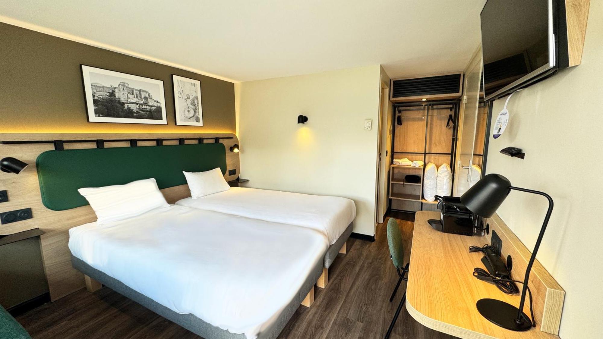 Campanile Limoges Nord Hotel Exterior photo