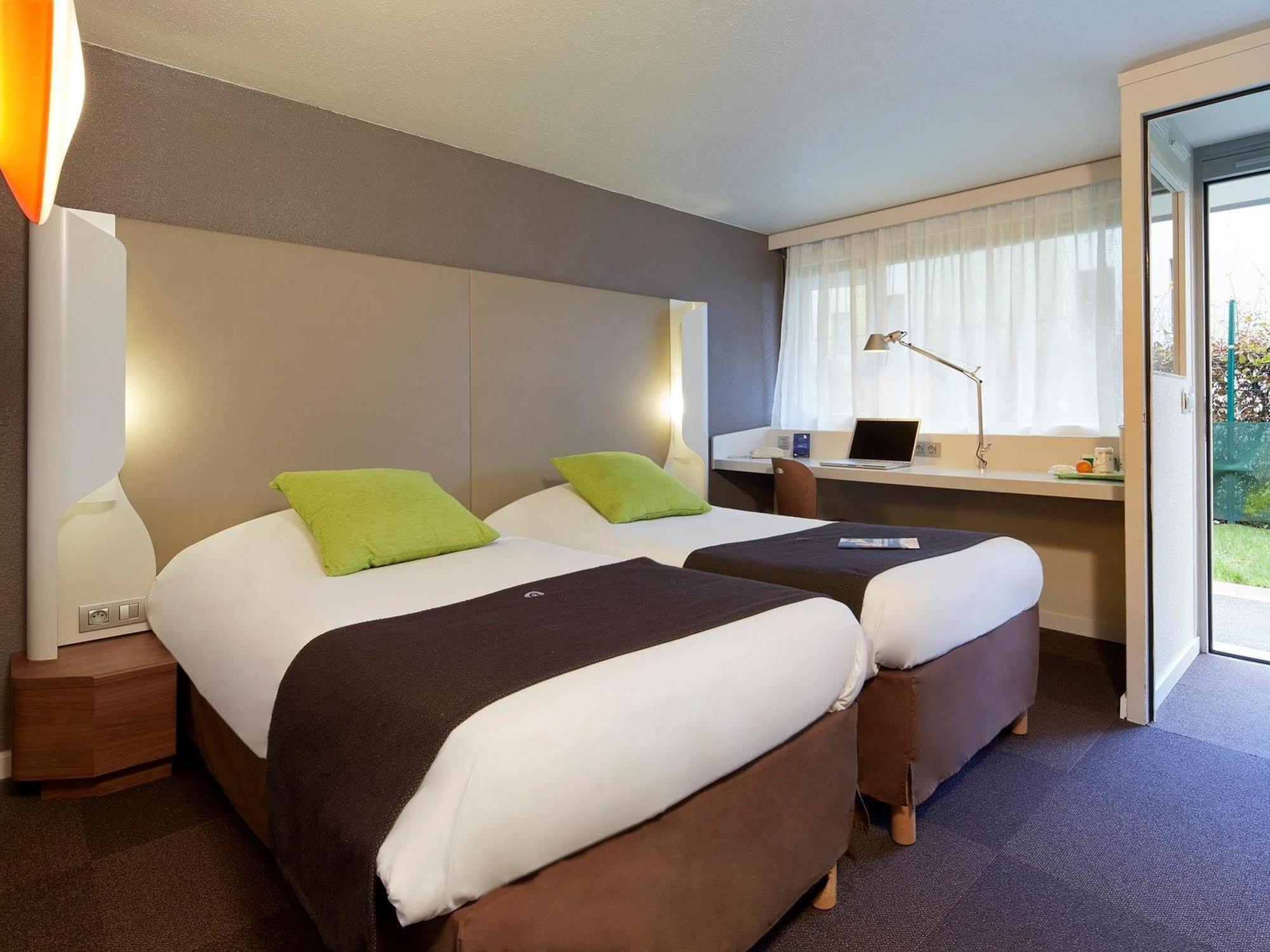 Campanile Limoges Nord Hotel Exterior photo
